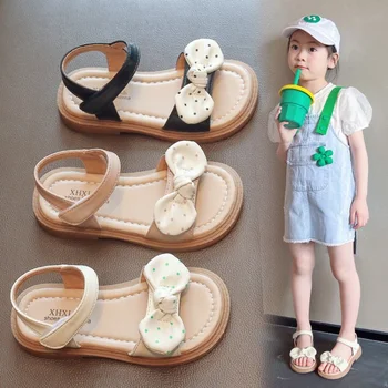 2023 Летние новые сандалии для девочек Корейская версия дышащей повседневной обуви для маленьких девочек Пляжная обувь с мягкой подошвой Tide