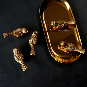 Дверные ручки шкафа-купе, винный шкаф, Медно-золотые выдвижные ящики, ручки для декора мебели в стиле ретро из латуни в форме птицы