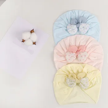 Детская шапочка, весенне-осенняя шапочка для новорожденных, модный новый узор, зимняя шапка с милым бантом для малышей, зимние термошапки с защитными очками