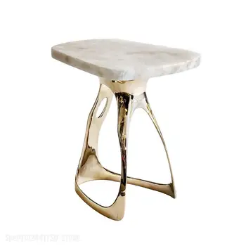 Индивидуальный Дизайнерский журнальный столик из мрамора в скандинавском стиле, Металлический Простой Модный диван для гостиной, Креативный Приставной столик, Угловой столик
