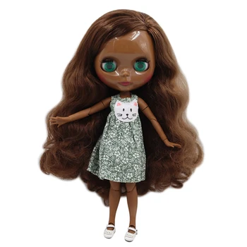 Кукла ICY DBS Blyth супер черная, с темной кожей, глянцевым лицом, с точками тела в каштановых волосах. Номер BL9158 / 0312