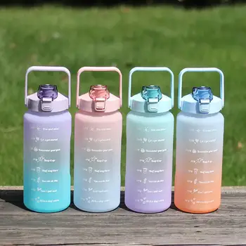 Портативная бутылка для воды большой емкости объемом 2 л, цветные Градиентные соломенные стаканчики с отскакивающей крышкой, напоминание о шкале времени