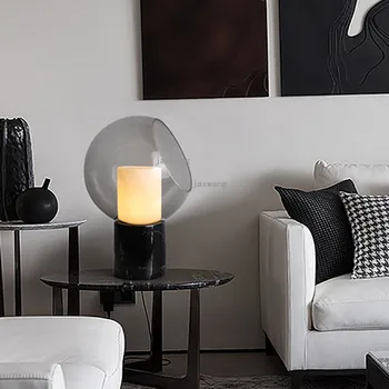 Современные светодиодные Стеклянные настольные лампы Nordic light роскошная Настольная лампа Рядом со спальней Креативное Настольное освещение в гостиной Рядом с лампой